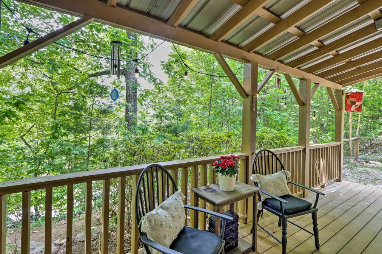 Bumblebee Cottage Murphy Retreat With Hot Tub Salem Экстерьер фото