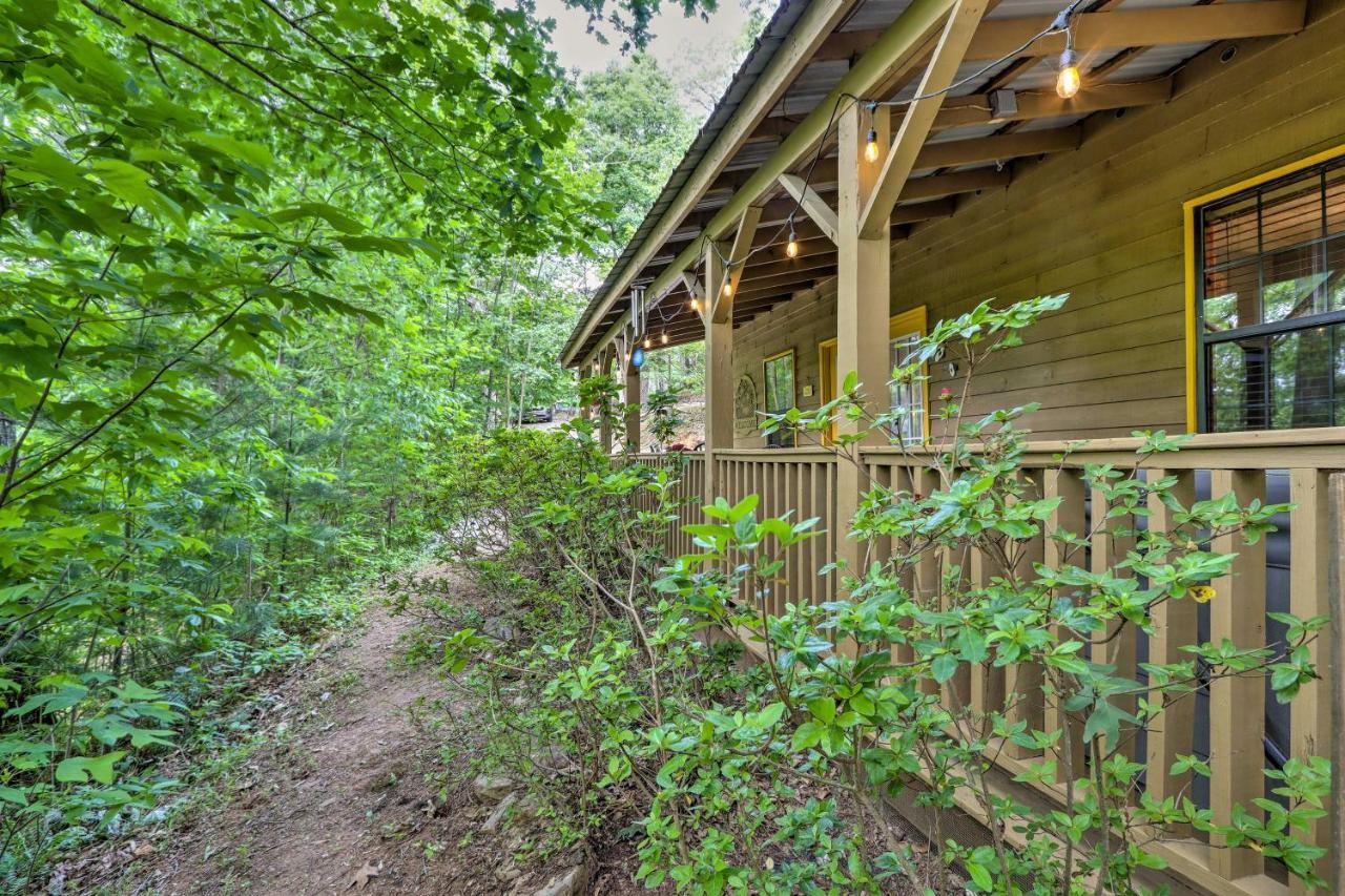 Bumblebee Cottage Murphy Retreat With Hot Tub Salem Экстерьер фото